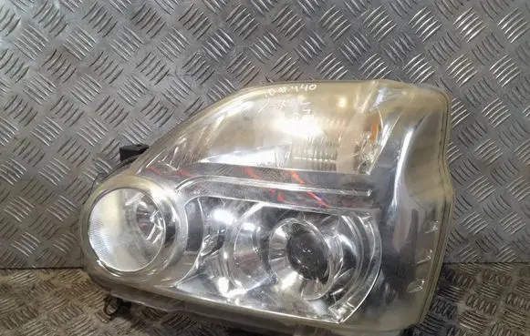 Nissan X-Trail T31 Headlight/headlamp