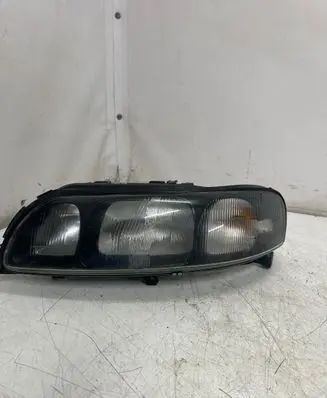 Volvo S60 Headlight/headlamp 9151851