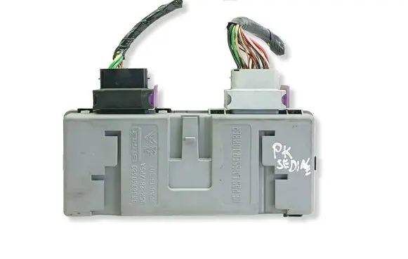 Peugeot 607 Seat control module 9638960380