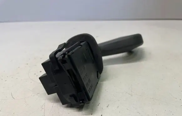 Opel Corsa C Wiper speed switch 09185413