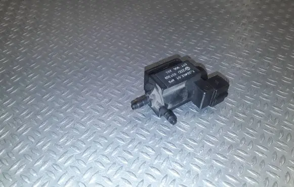 Audi A8 S8 D3 4E Vacuum valve 72240201 077906283