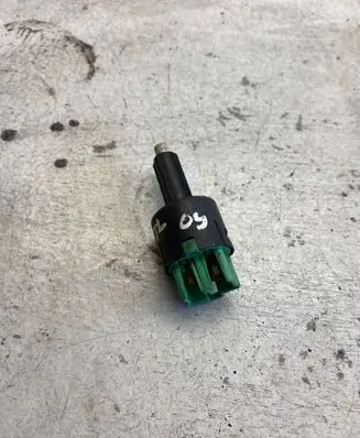 Brake pedal sensor switch