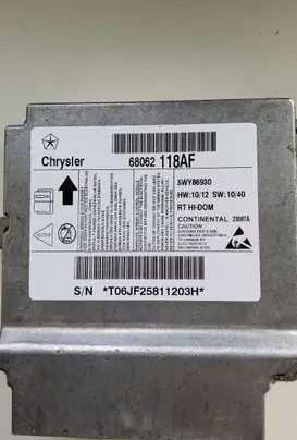Chrysler Town & Country V Airbag control unit/module 68062118AF 5WY86930 T06JF25811203H