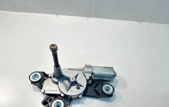 Ford Focus Rear window wiper motor BV6117K441AA 0390201205