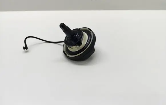 BMW 5 E60 E61 Fuel tank cap 0204000718 110221203866