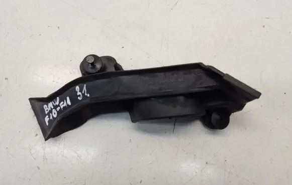 BMW 5 F10 F11 Engine compartment rubber 7206569 51767206569 107020