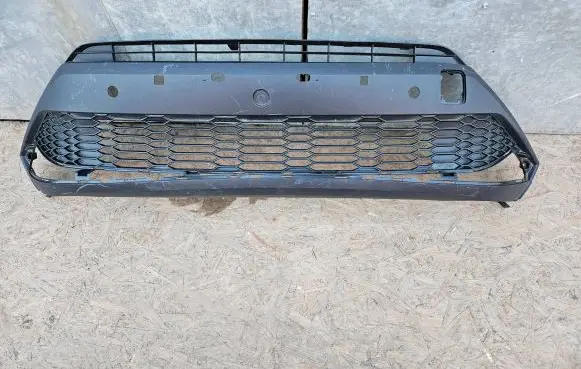 Toyota C-HR I Front bumper lower grill 52129-F4110 52129F4110