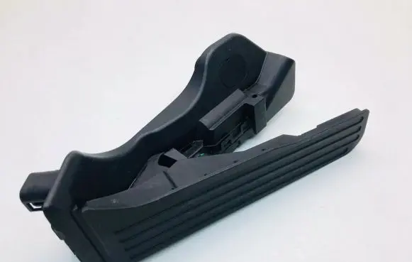 Volkswagen Golf Plus Accelerator throttle pedal 1K1723503M