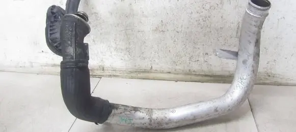 Intercooler hose/pipe