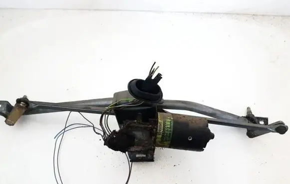 Audi 80 90 S2 B4 Front wiper linkage and motor 