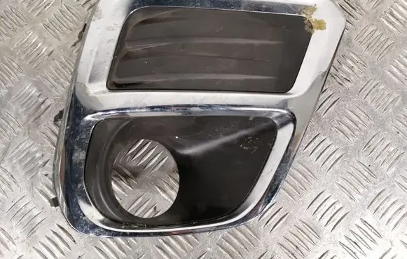 Subaru Forester SK Front fog light trim/grill C160101840 57731SJ060