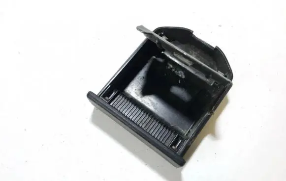 Rover 214 - 216 - 220 Car ashtray