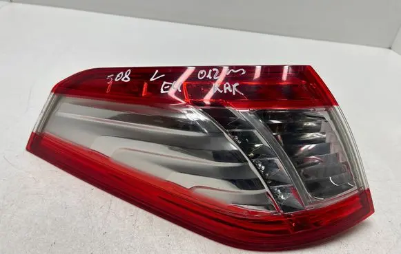 Peugeot 508 Rear/tail lights 9686779580