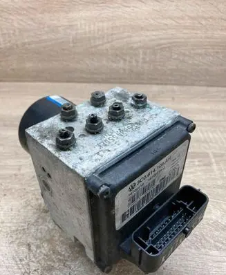 Volkswagen PASSAT B6 ABS Pump 3C0614109AH