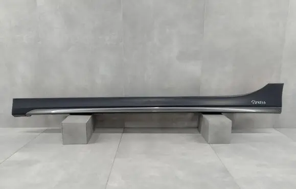 BMW 1 F40 Front sill (body part) 51778072573