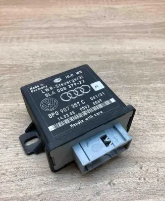 Audi A6 S6 C6 4F Light module LCM 8P0907357C 5LA00837922