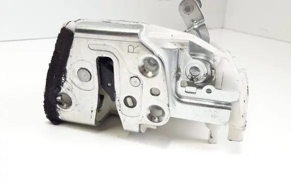 Suzuki SX4 Rear door lock 8230179J10