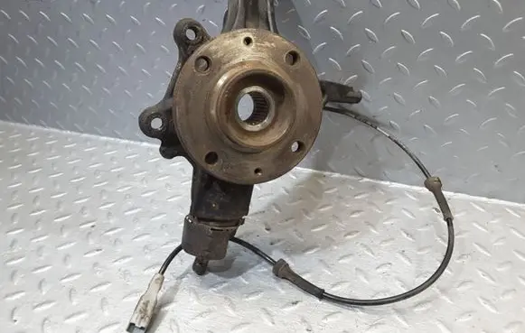 Peugeot Partner Front wheel hub