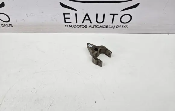 BMW 5 F10 F11 Fuel Injector clamp holder