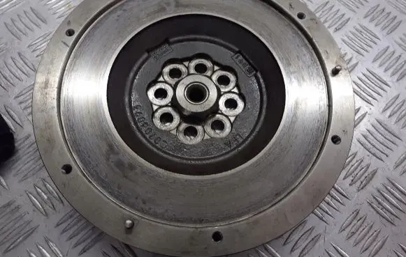 BMW 3 E46 Flywheel C0706093
