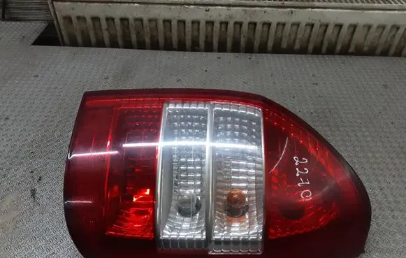 Opel Zafira A Rear/tail lights 524912