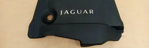 Jaguar XF X250 Engine cover (trim)