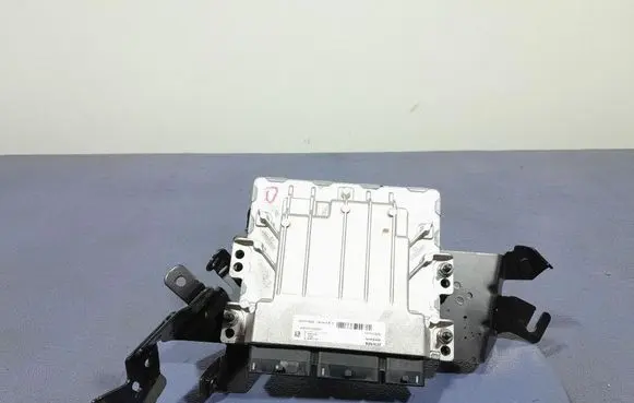 Renault Captur Engine control unit/module ECU 237107363S