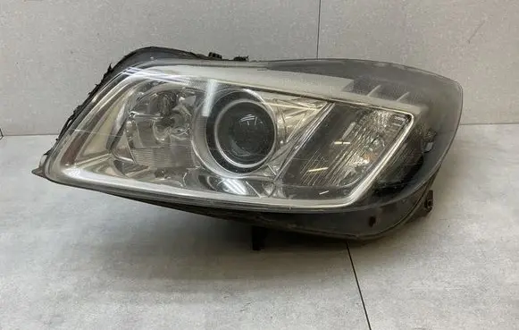Opel Insignia A Headlight/headlamp 13226792