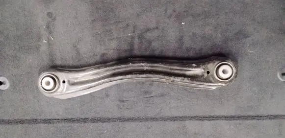 Mercedes-Benz GLE (W166 - C292) Rear control arm A1663520405