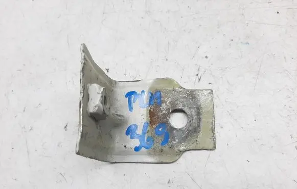 Volkswagen Golf VII Fender mounting bracket 5G0809561
