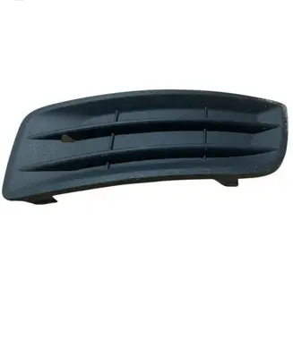 Volvo V50 Front bumper lower grill 30779102