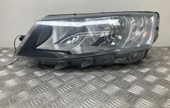 Skoda Octavia Mk3 (5E) Headlight/headlamp 5E2941015