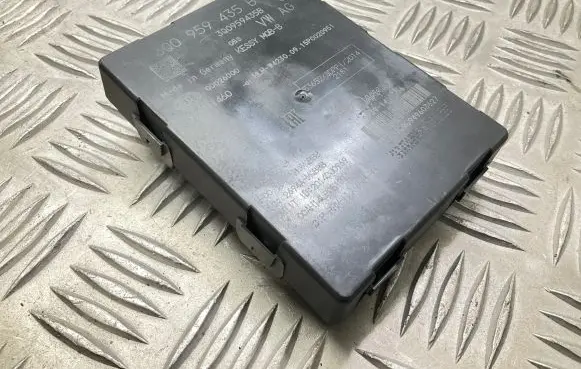 Keyless (KESSY) go control unit/module