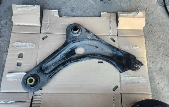 Citroen C3 Front control arm