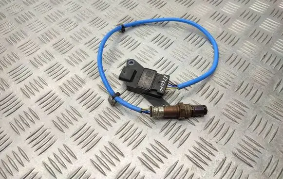Mercedes-Benz Vito Viano W447 Lambda probe sensor A0009059513