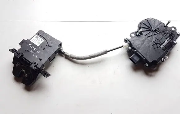Jaguar F-Pace Tailgate/trunk/boot lock/catch/latch 442A66AE 404C10AC 93944107