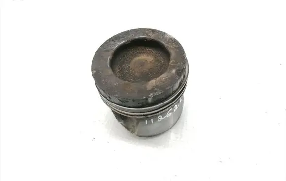 Piston