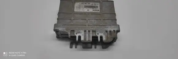 Volkswagen Golf III Engine control unit/module 026120314 032906026D