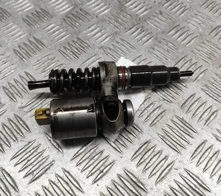 Land Rover Defender Fuel injector BEBE2A01001 MSC000030