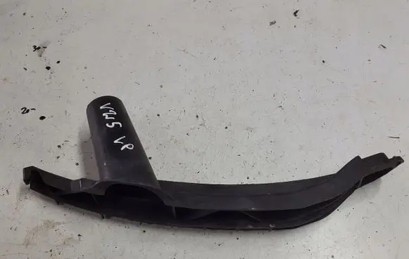 Front bumper mounting bracket
