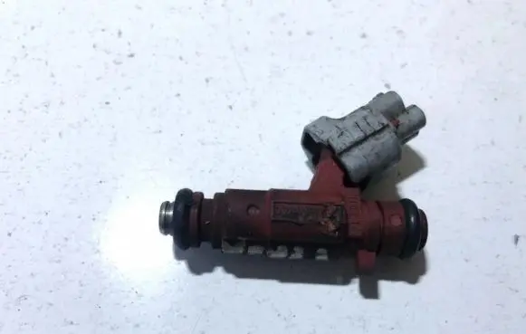 Nissan Primera Fuel injector 166009f600 16600-9f600