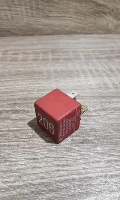Volkswagen Golf III Other relay 431951253F
