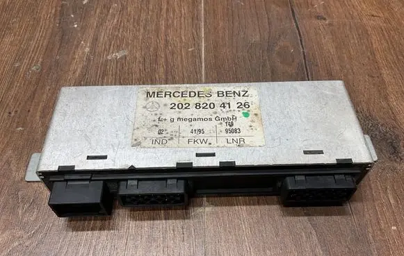 Mercedes-Benz C W202 Alarm control unit/module 2028204126
