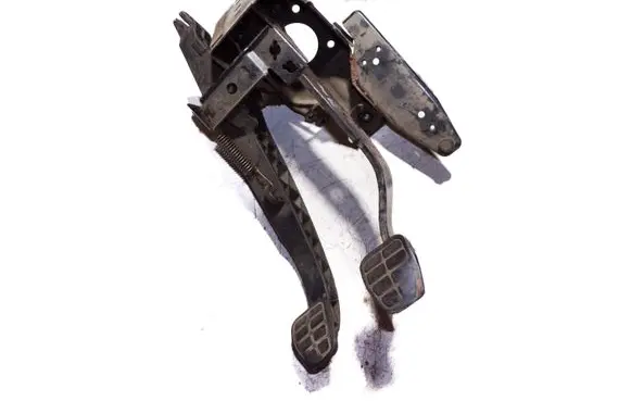 Volkswagen Transporter - Caravelle T4 Pedal assembly 701721315B 70172115M