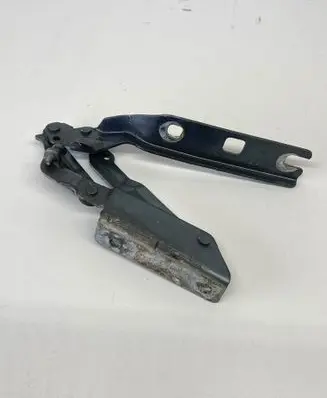 Volkswagen Golf V Engine bonnet/hood hinges 1K0823301C