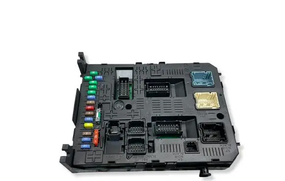 Citroen C4 Grand Picasso Fuse module 