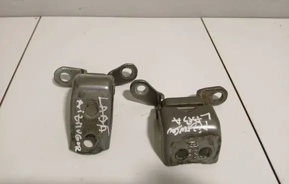 Honda Civic Rear door hinge set 