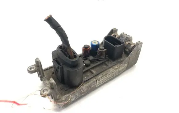 Audi A8 S8 D3 4E Heater blower motor/fan resistor 4E0820521