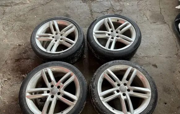 Audi A6 C7 R19 alloy rim 