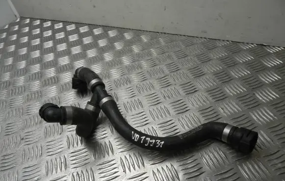 Mercedes-Benz C AMG W205 Engine coolant pipe/hose A2055013291